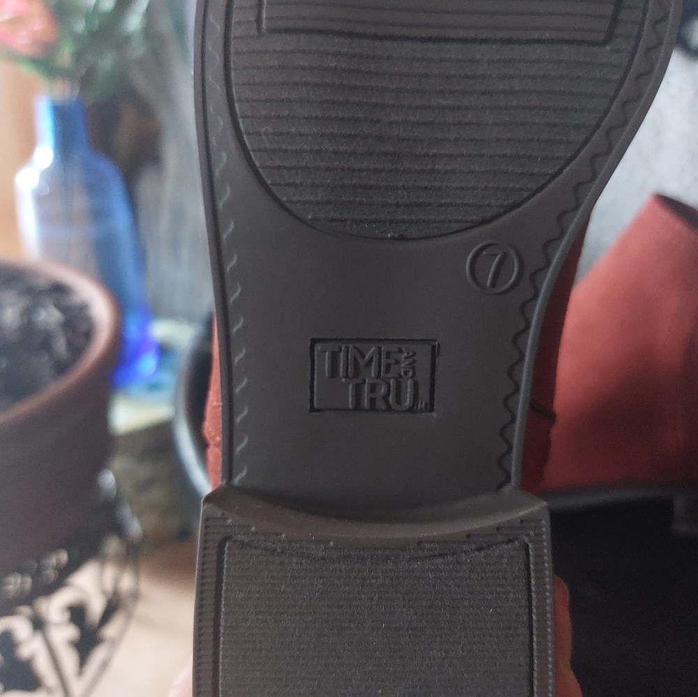 Sienna booties. - Picture 2 of 5